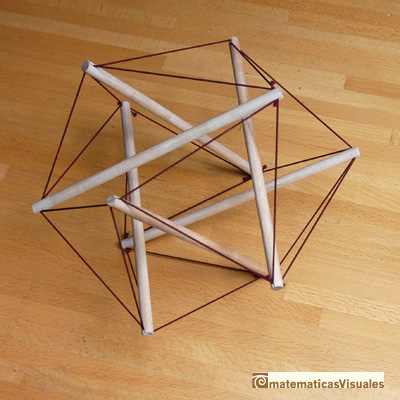 Resources: Building polyhedra | tensegrity: icosahedron  | matematicasVisuales