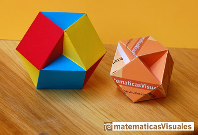 Volumen del cuboctaedro: Cuboctaedro con tarjetas de visita (Origami Resource Center)| matematicasvisuales