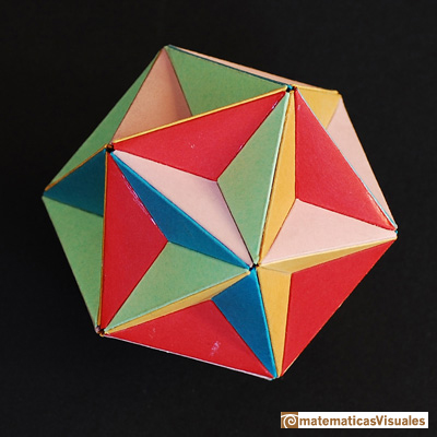Dodecaedro: gran dodecaedro, poliedro Kepler-Poinsot, modelo de cartulinas de colores | matematicasVisuales