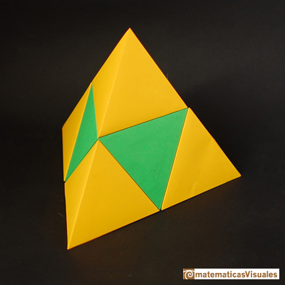 Octahedron: A tetrahedron of edge length 2 is made of one octahedron and four tetrahedra of edge length 1 | matematicasvisuales