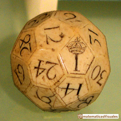 Dice called of Charles V (Museo Lzaro Galdiano, Madrid) | matematicasVisuales