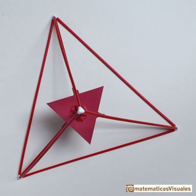 Building polyhedra 3d printing: tetrahedron | matematicasVisuales