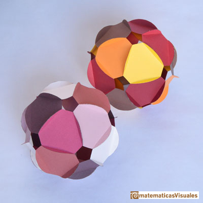 Building polyhedra using cardboard discs | matematicasVisuales