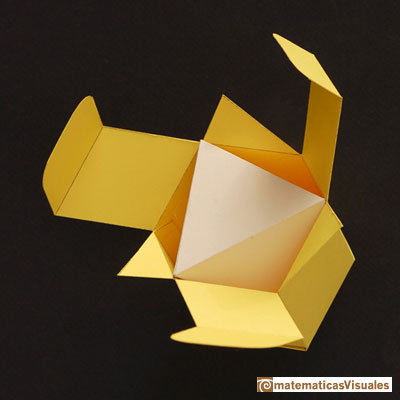 Octaedro que se puede incluir en el dodecaedro rmbico | Cuboctahedron and Rhombic Dodecahedron | matematicasVisuales