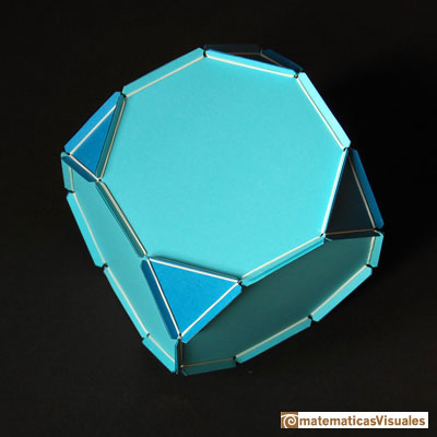 Taller Talento Matemtico Zaragoza: cubo truncado, truncated cube | matematicasVisuales